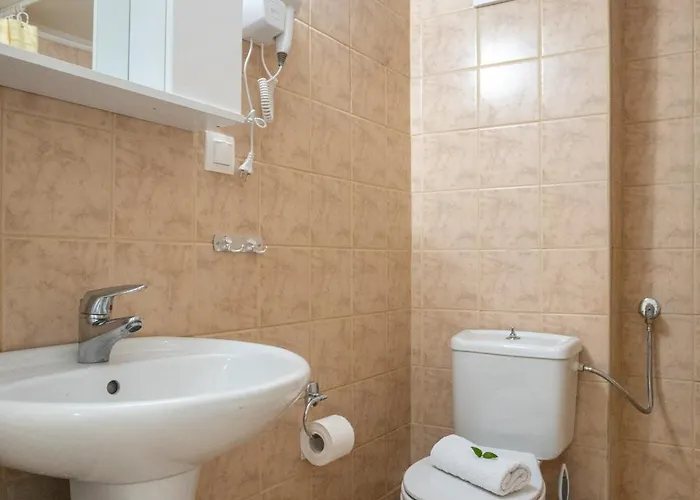 Apartamento Christos Néa Péramos